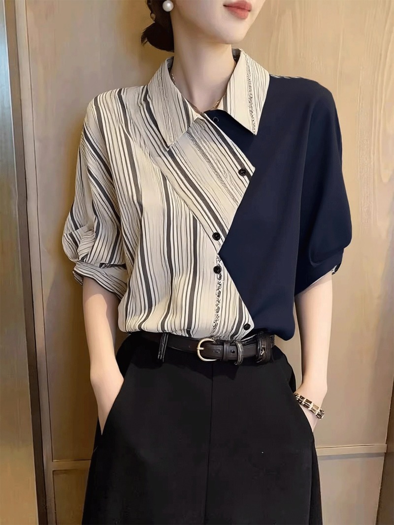 Vintage Women's Blouses Patchw - Vintage Collectible Buttons review and price